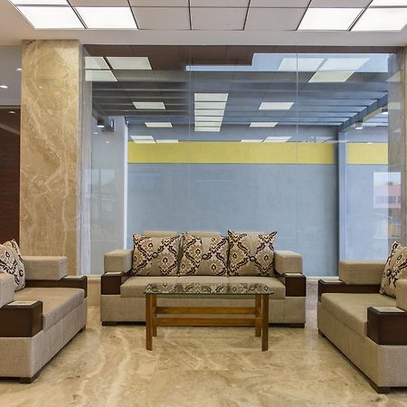 Hotel Hills Tirupattur Tiruppatur Extérieur photo
