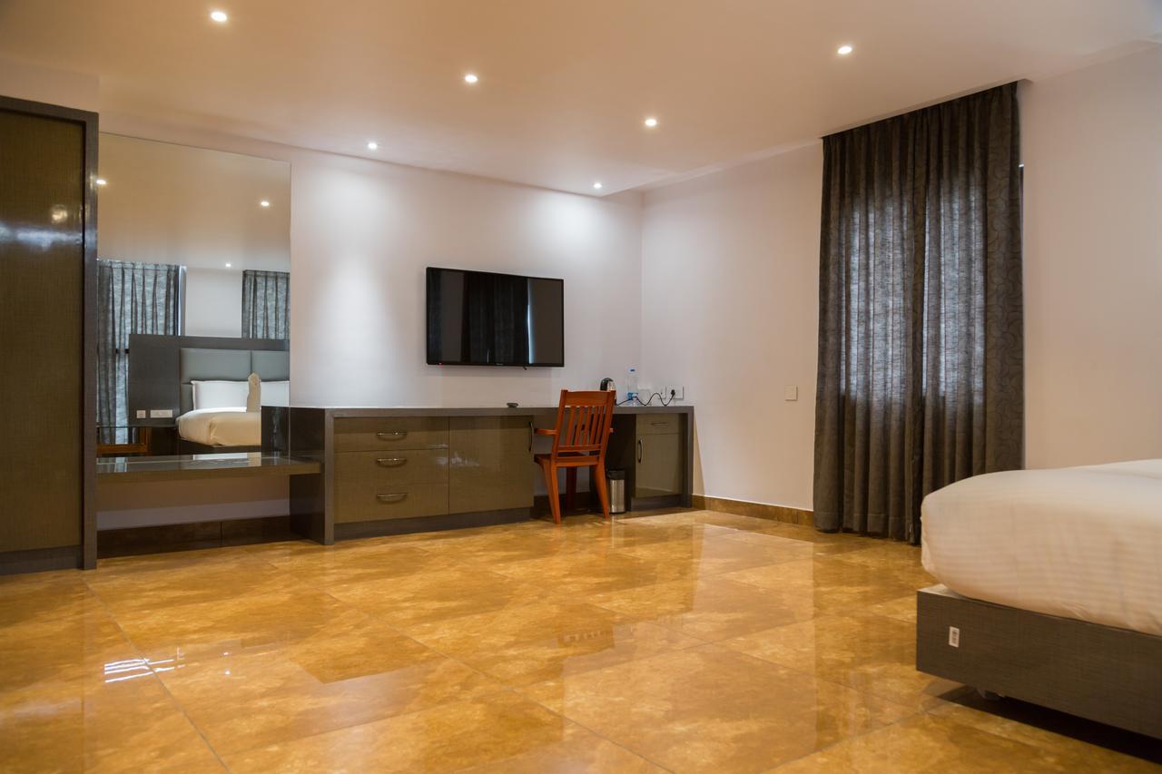 Hotel Hills Tirupattur Tiruppatur Extérieur photo