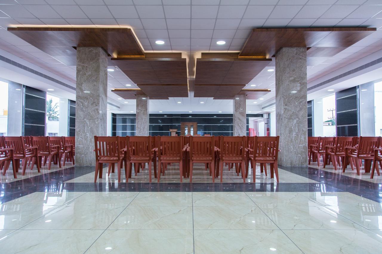 Hotel Hills Tirupattur Tiruppatur Extérieur photo
