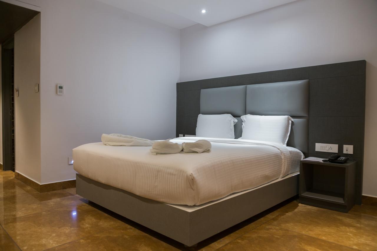 Hotel Hills Tirupattur Tiruppatur Extérieur photo