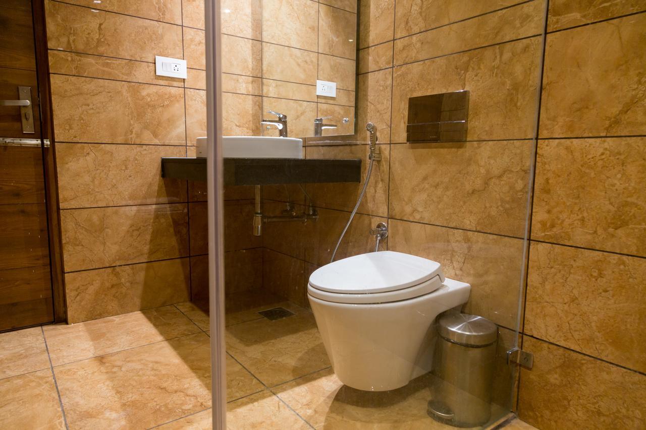 Hotel Hills Tirupattur Tiruppatur Extérieur photo