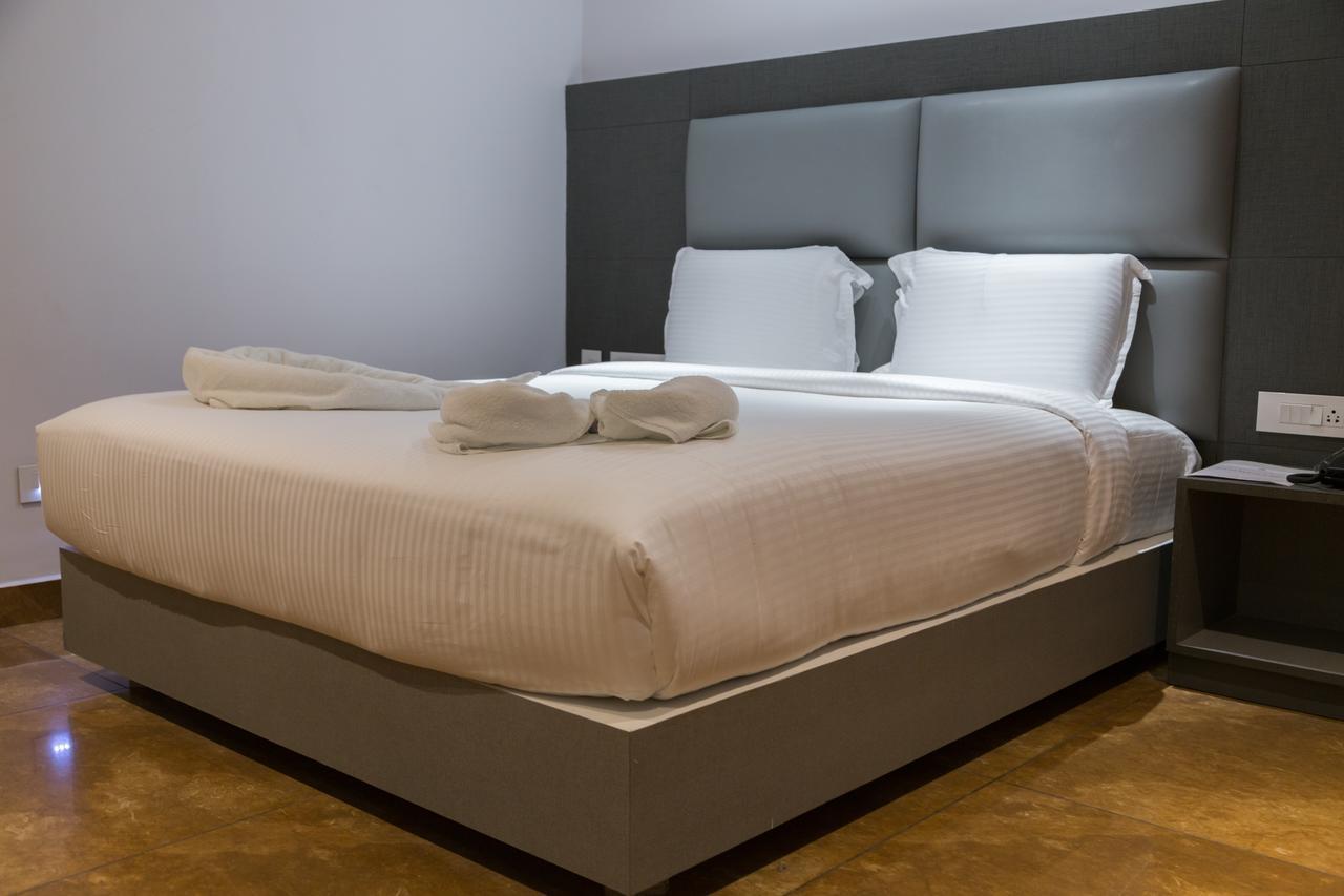 Hotel Hills Tirupattur Tiruppatur Extérieur photo