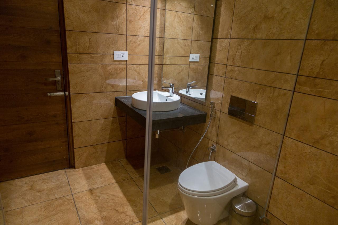 Hotel Hills Tirupattur Tiruppatur Extérieur photo