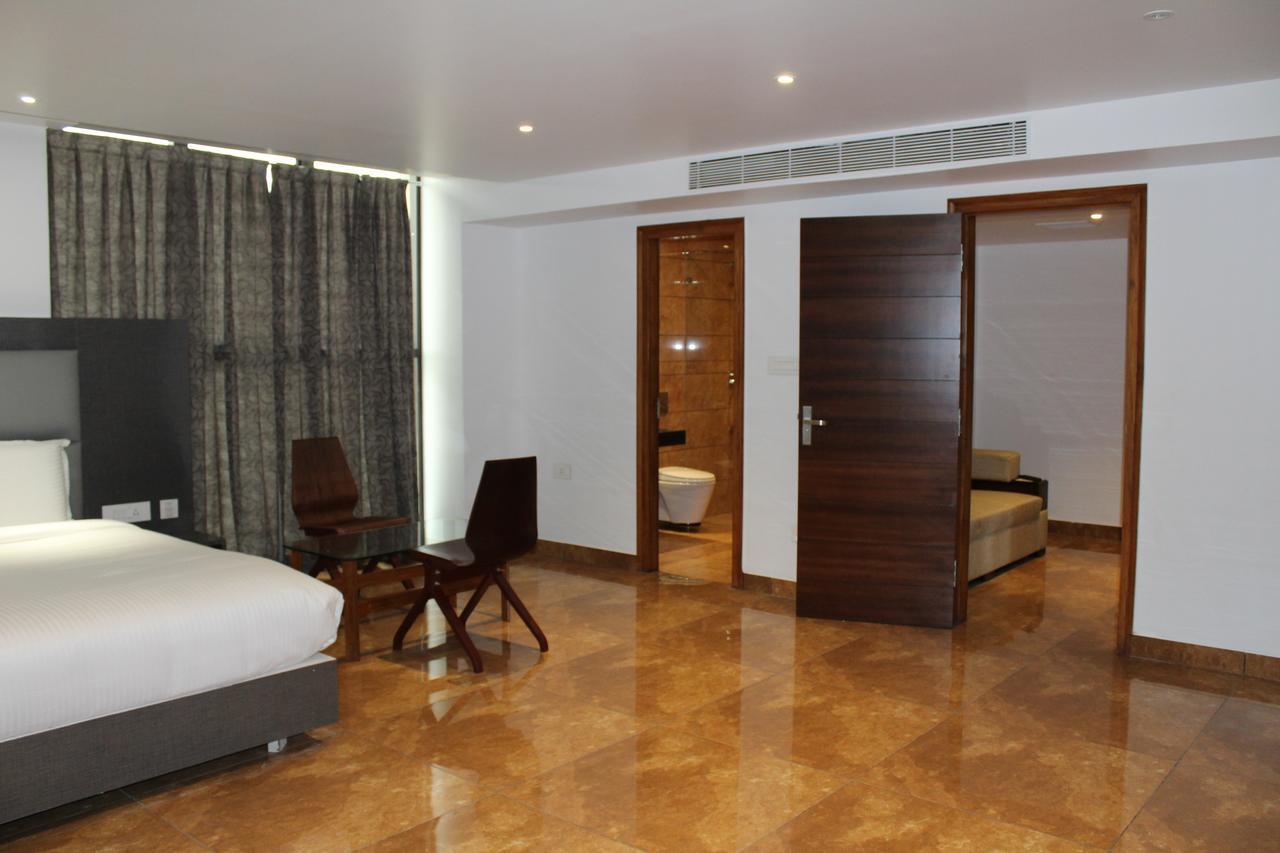 Hotel Hills Tirupattur Tiruppatur Extérieur photo